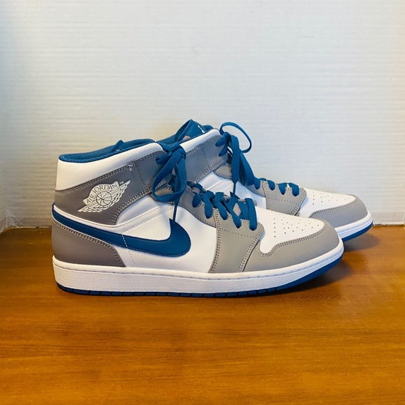 NWOB, Nike Mens Air Jordan 1 Mid DQ8426 Cement True Blue Sneaker Shoes, 14. main image 4